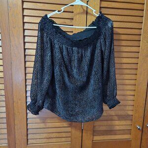 White House Black Market blouse black/white polka dots off the shoulder size Med